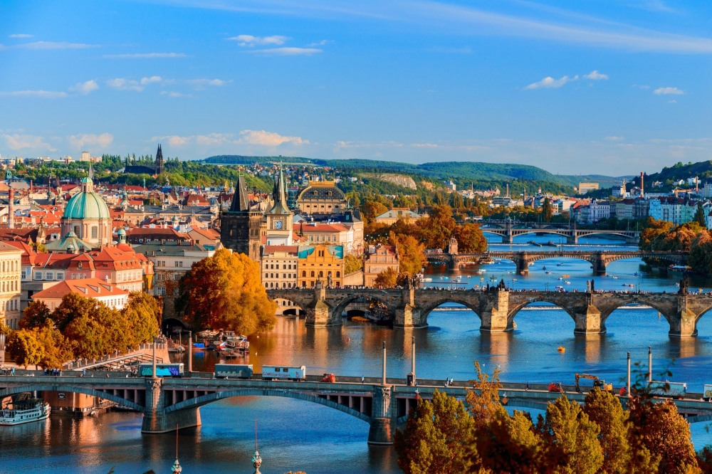 https://www.globaltour.bg/img/PROGRAMI/BIG_ekskurziya-do-budapeshta-praga-viena-i-belgrad-5-noshtu-3_16256621263868.jpg
